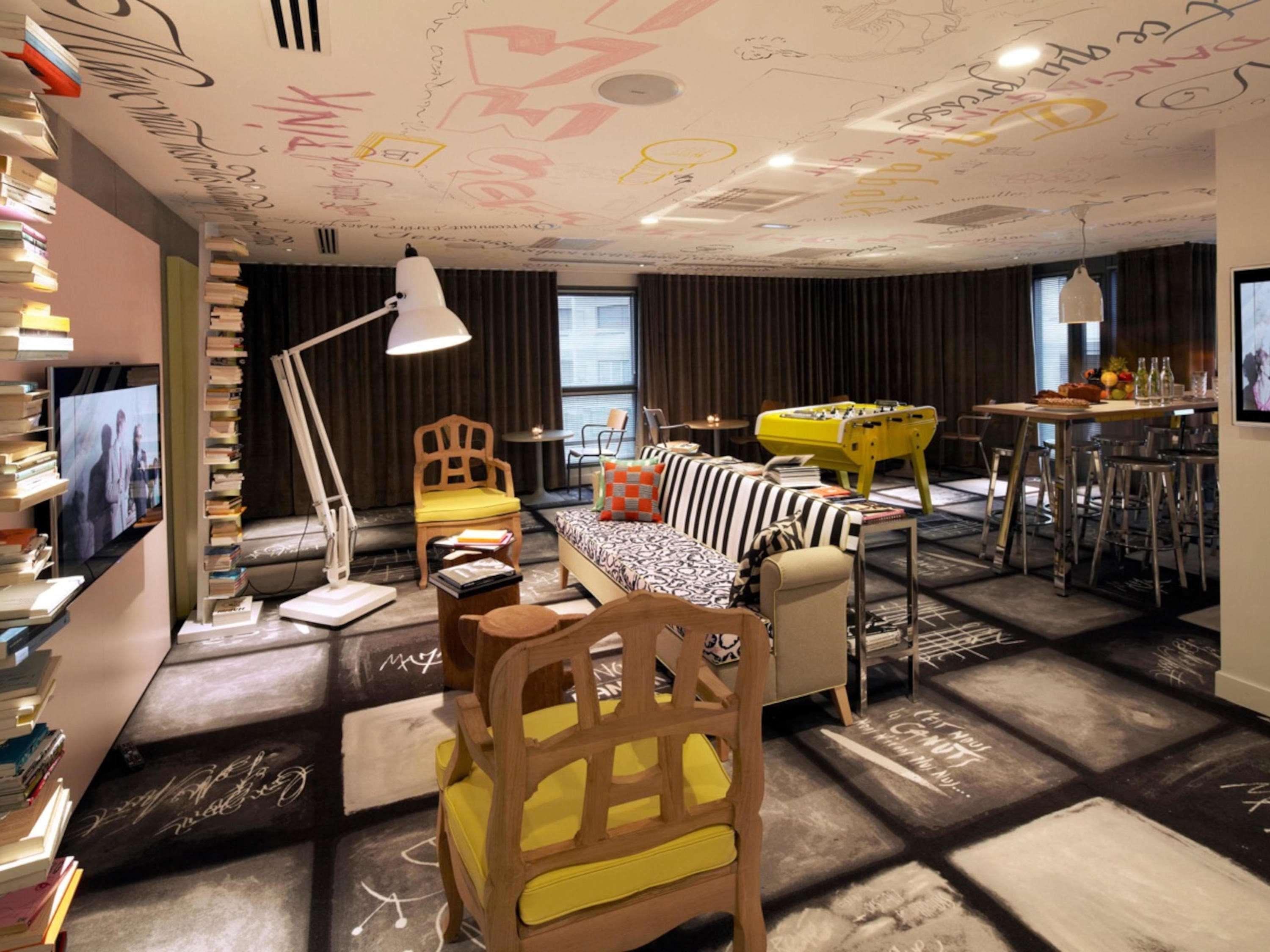 Mama Shelter Hotel 3*